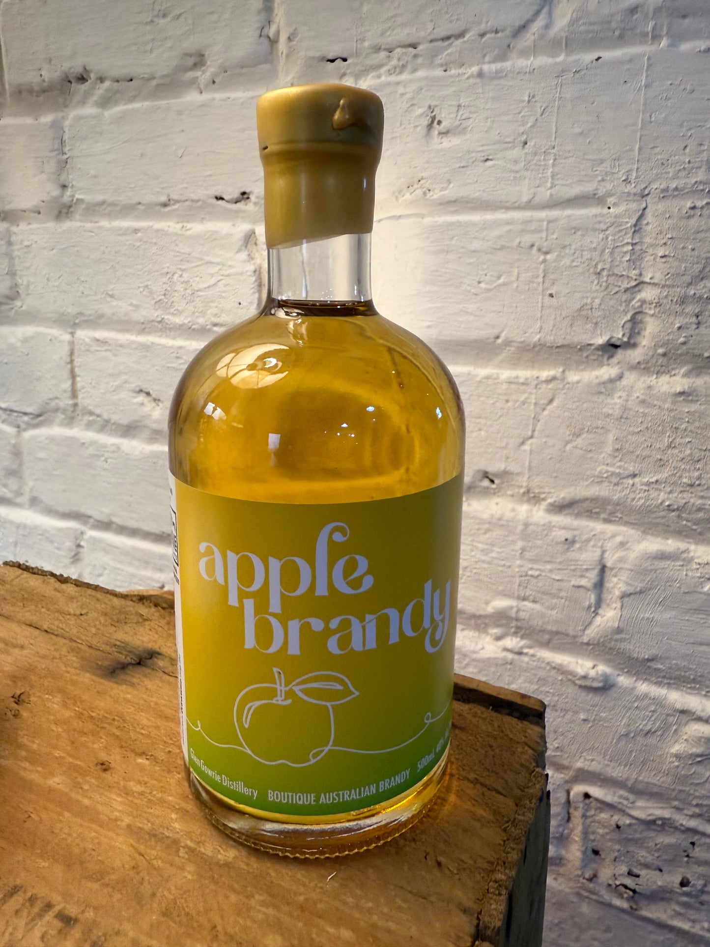 Apple Brandy by Glen Gowrie Distillery