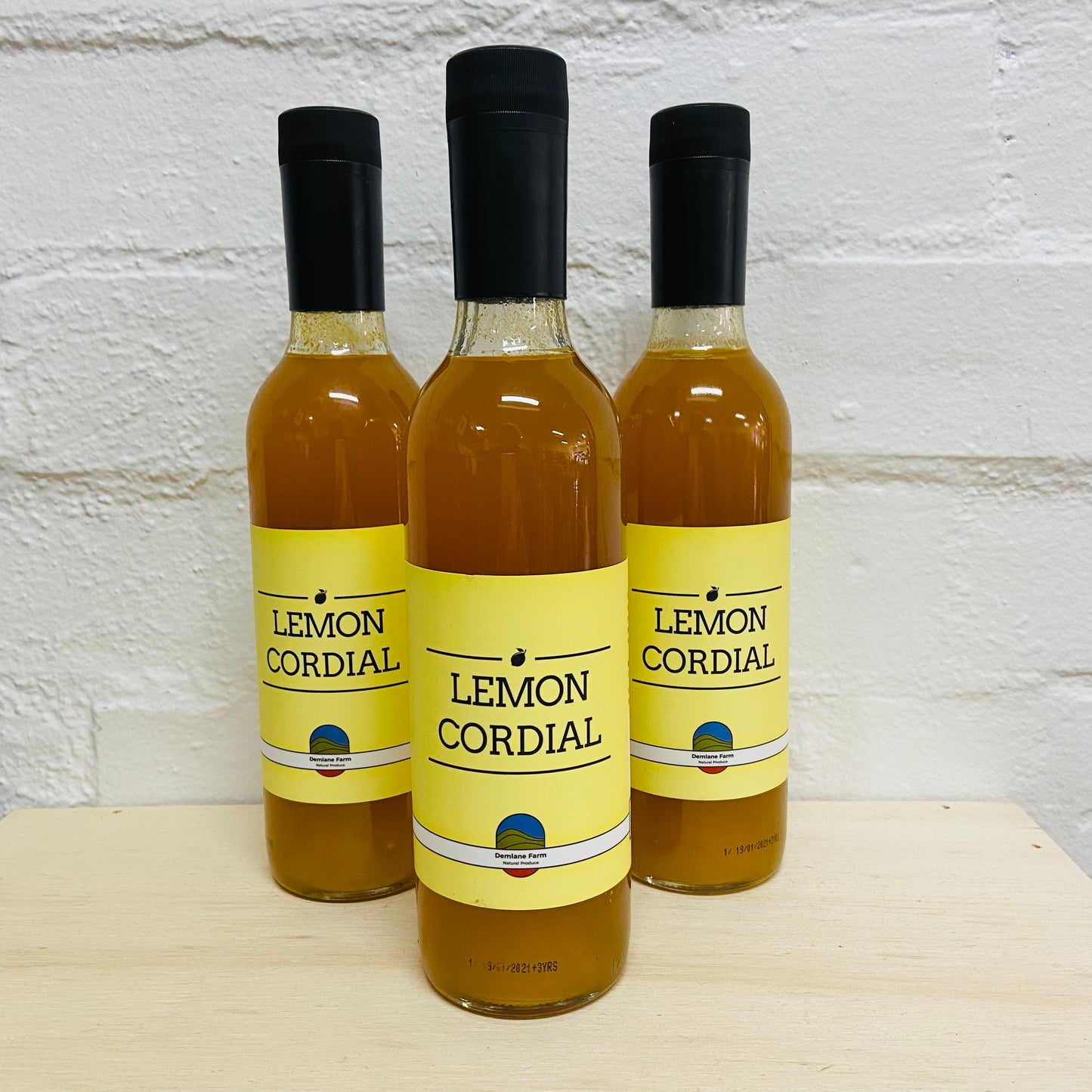 DemlaneFarmLemonCordial