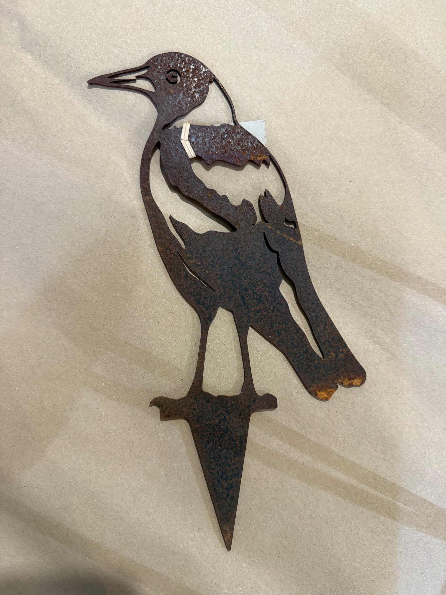 Magpie on stake by Design 2 Fab
