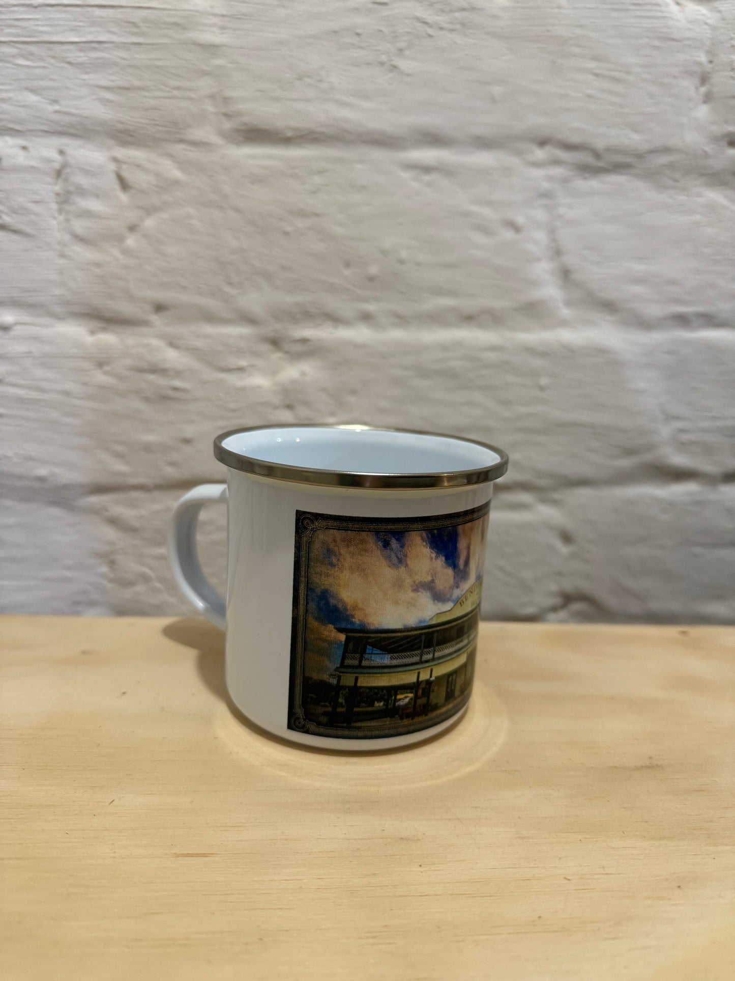 Bendemeer Pub Enamel Mug