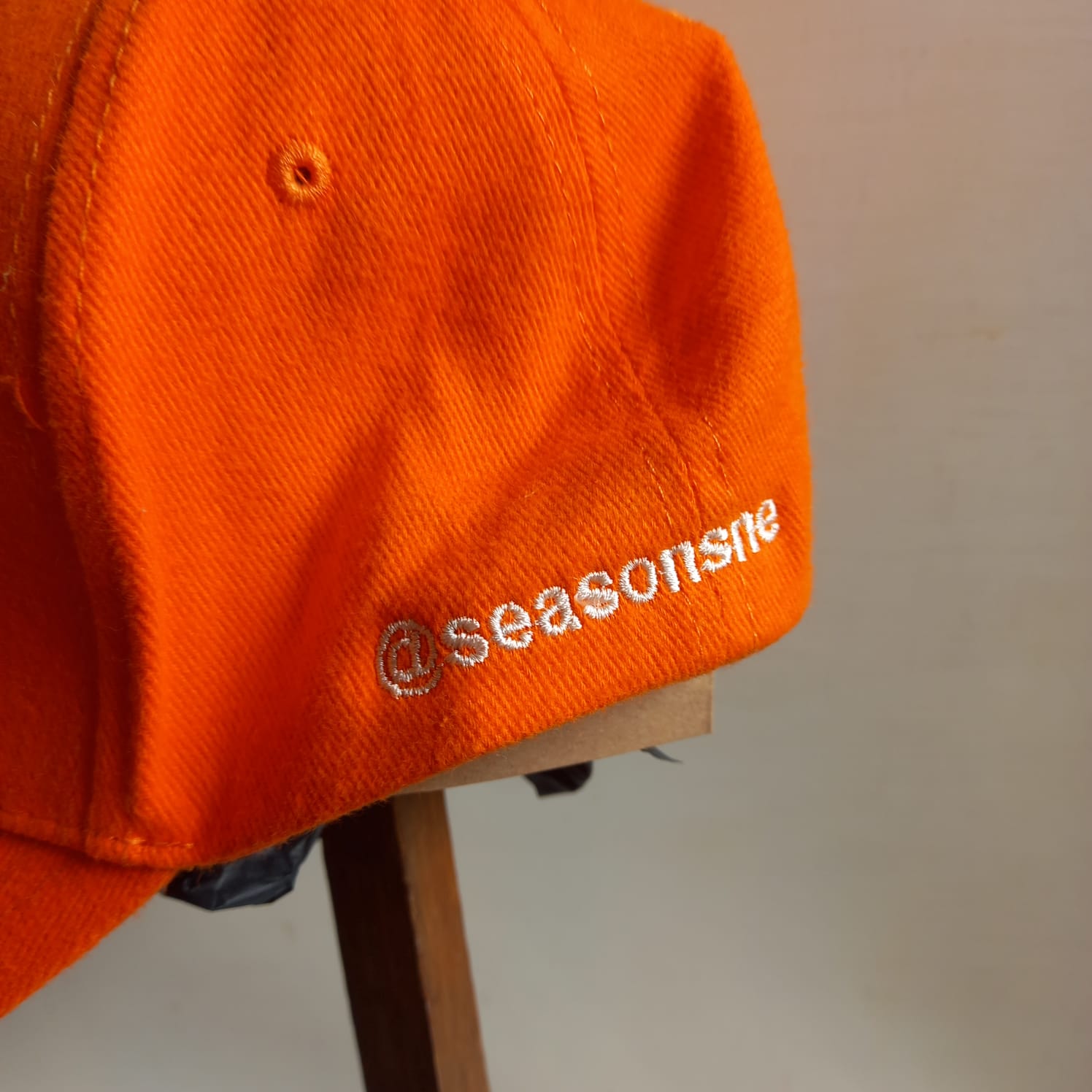 Seasons Cap orange