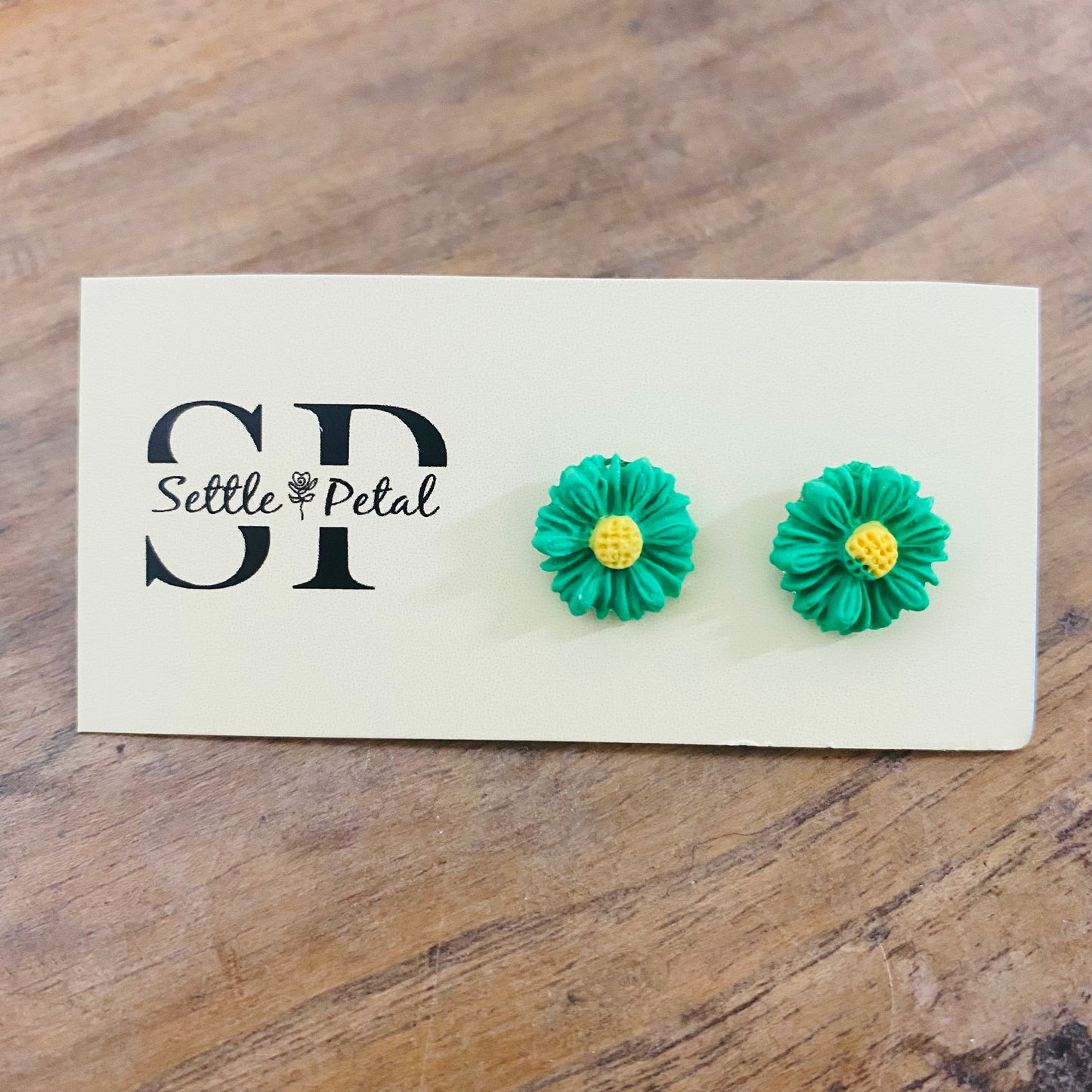 Flower Stud Earrings Green