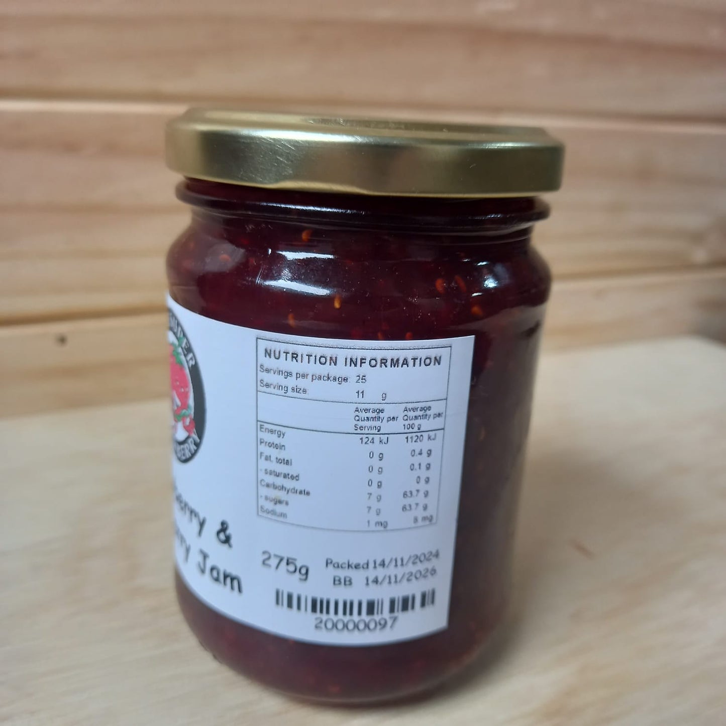 Strawberry and raspberry jam by the super strawberry