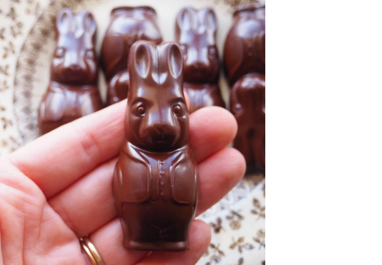Easter Pack by Deva Cacao - 5 Organic Bunnies