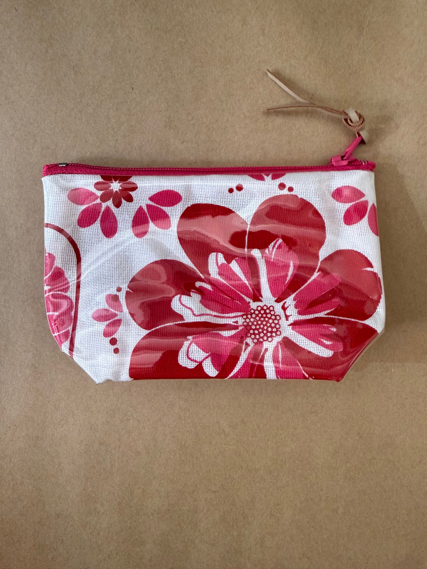 Coin Purse by Anna Sutherland