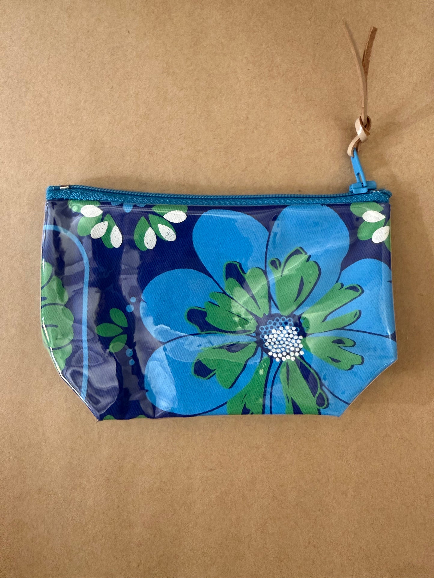 Coin Purse by Anna Sutherland