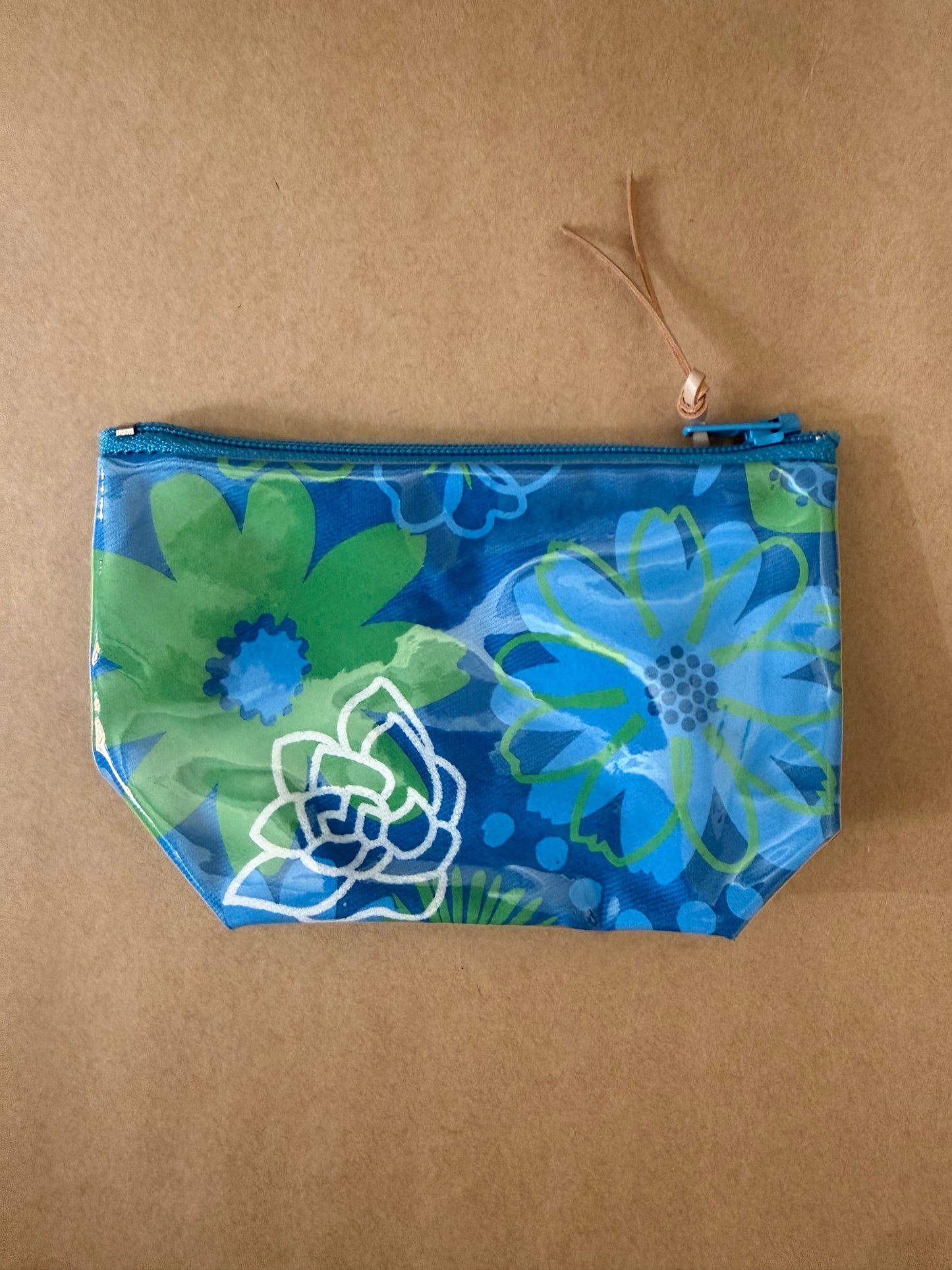 Coin Purse by Anna Sutherland