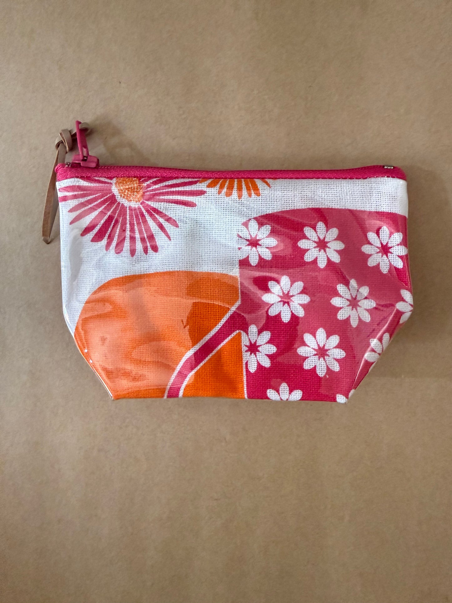 Coin Purse by Anna Sutherland