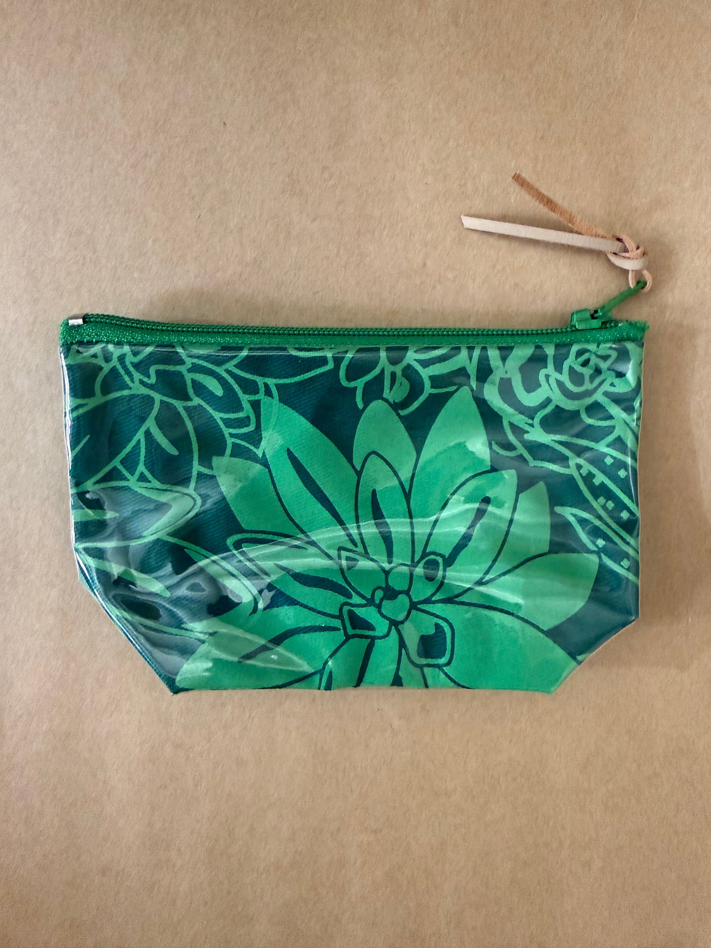 Coin Purse by Anna Sutherland