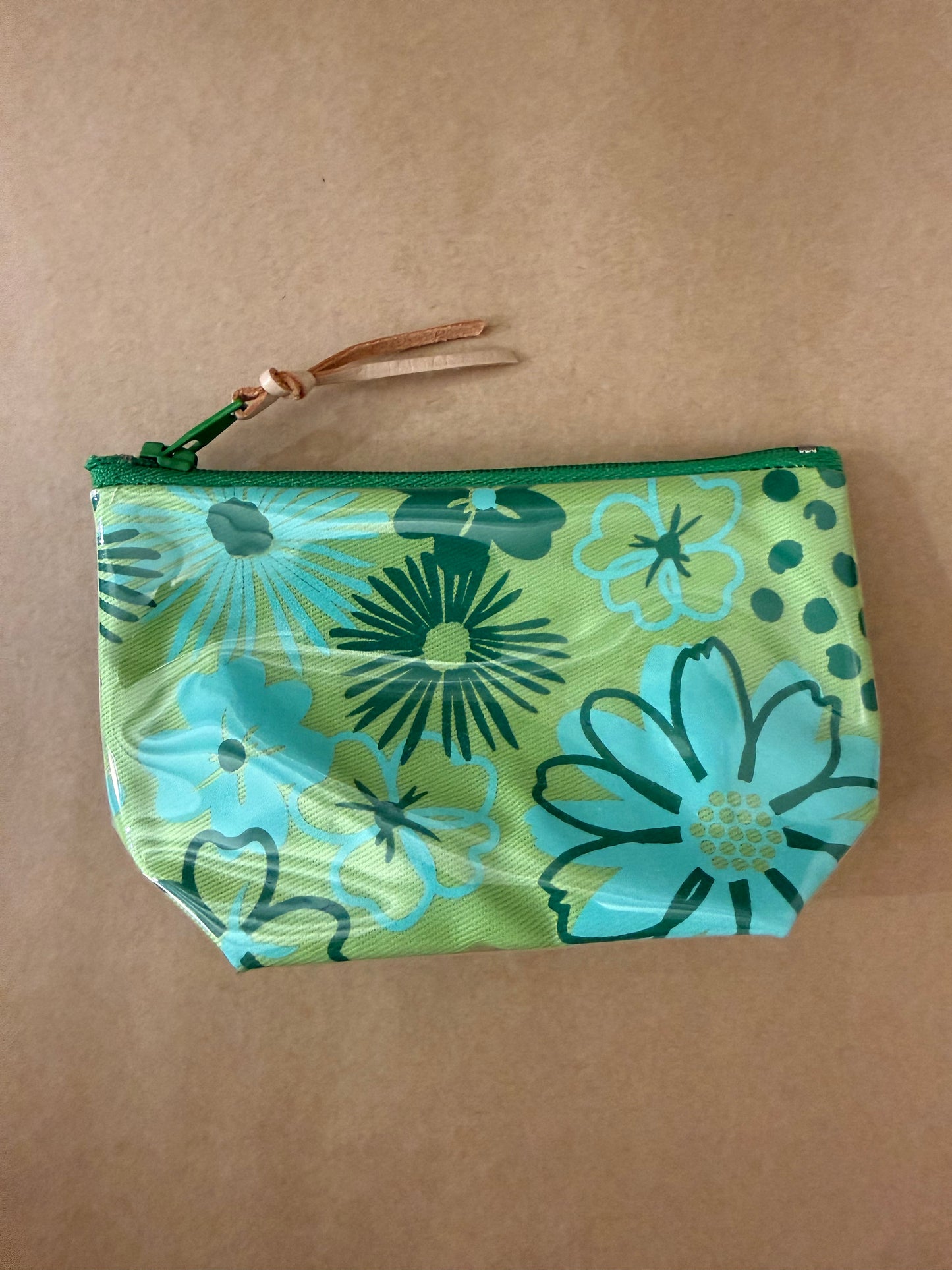 Coin Purse by Anna Sutherland