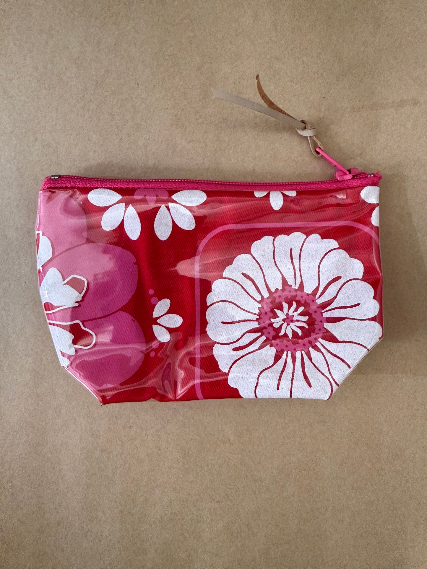 Coin Purse by Anna Sutherland