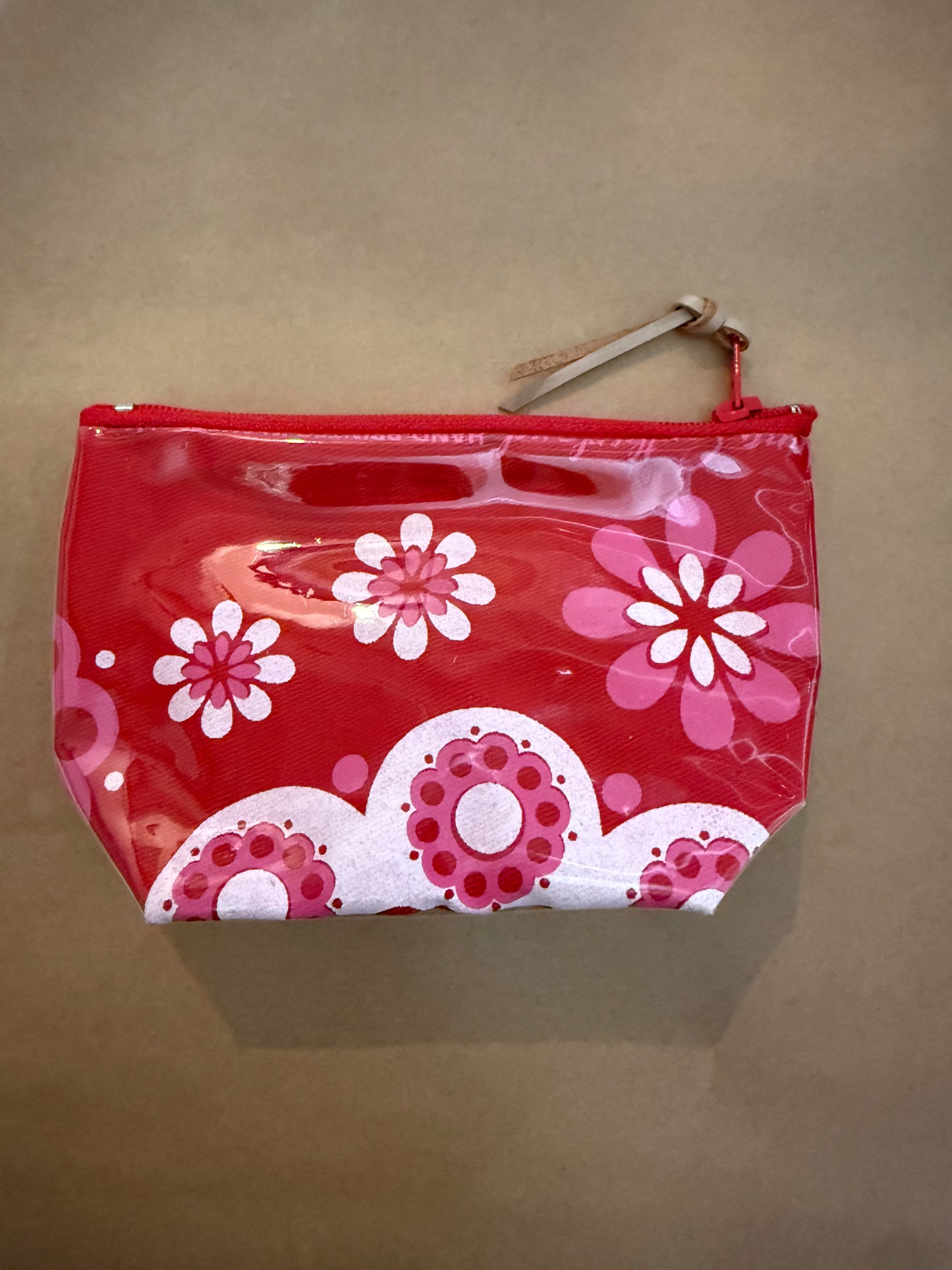 Coin Purse by Anna Sutherland