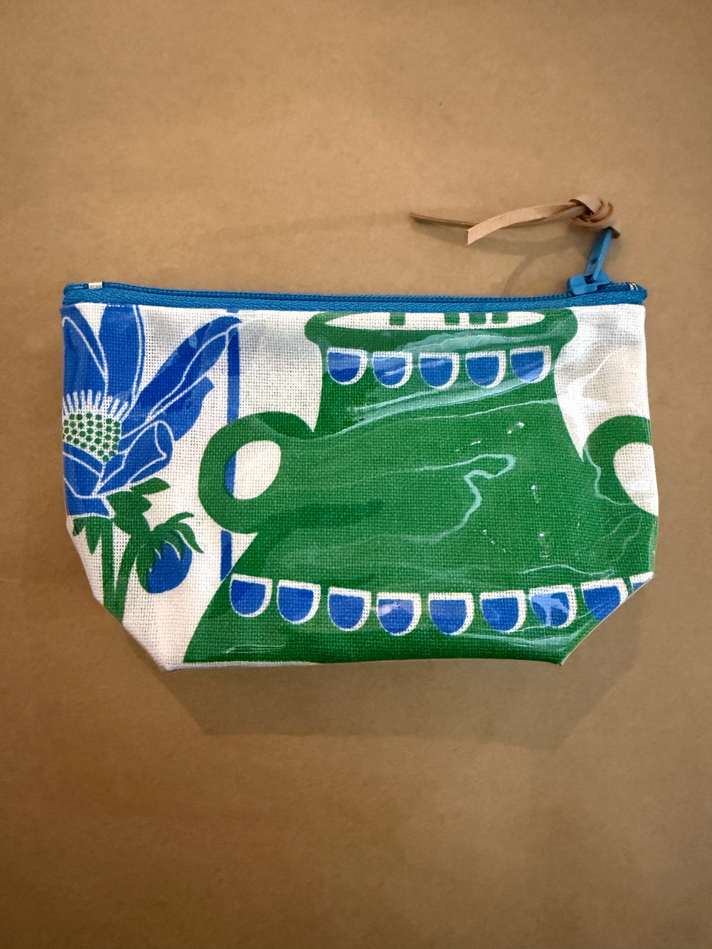 Coin Purse by Anna Sutherland
