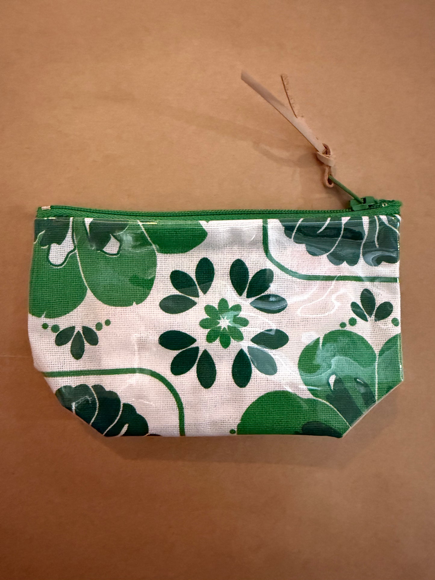 Coin Purse by Anna Sutherland