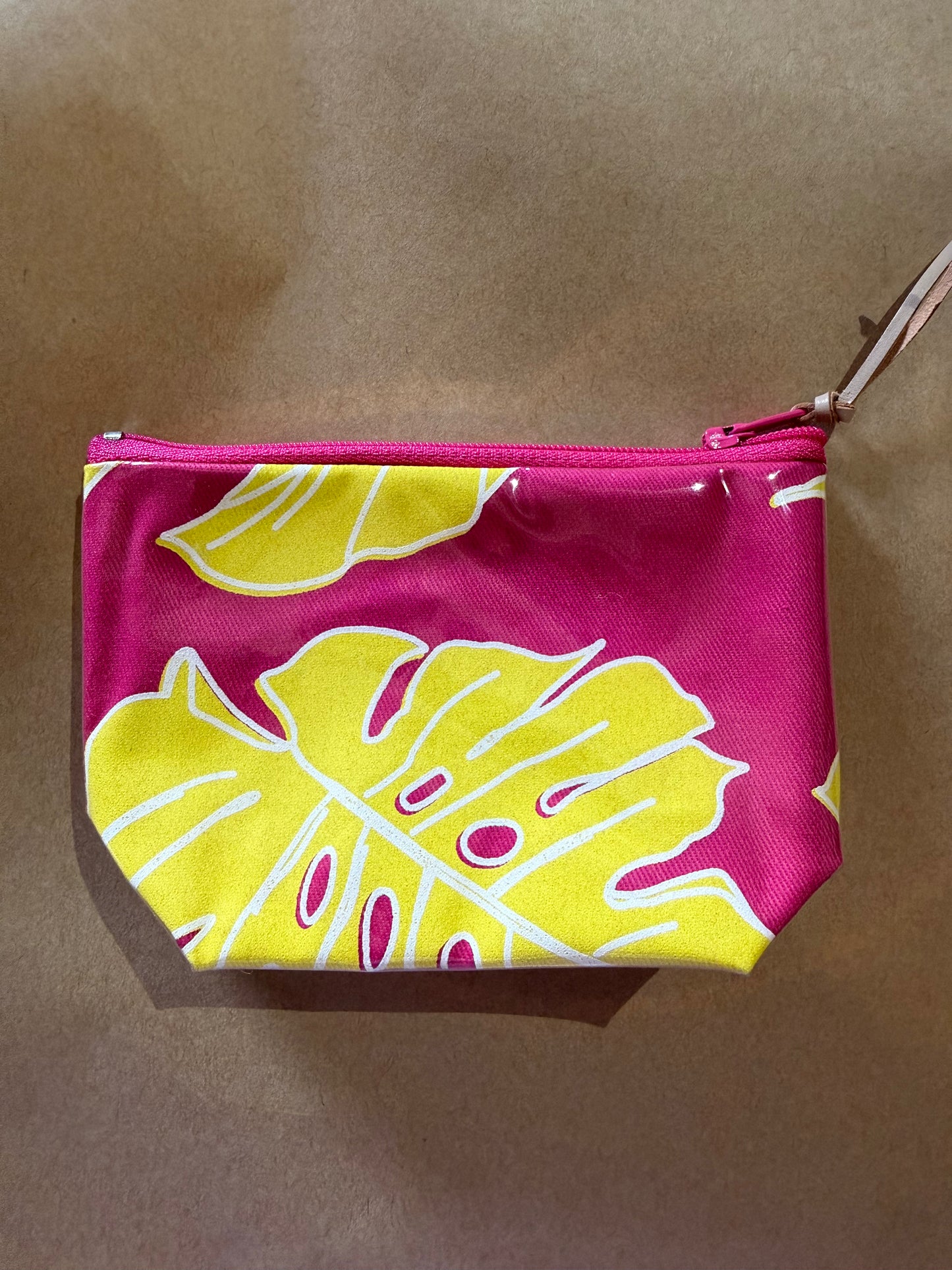 Coin Purse by Anna Sutherland