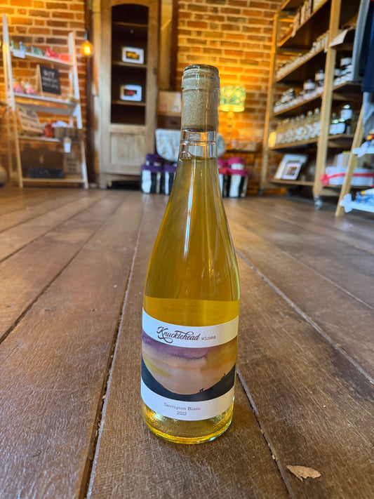 2022 Sauvignon Blanc by Knucklehead Wines