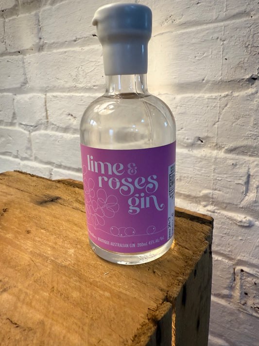 Lime and roses gin by glen gowrie distillery
