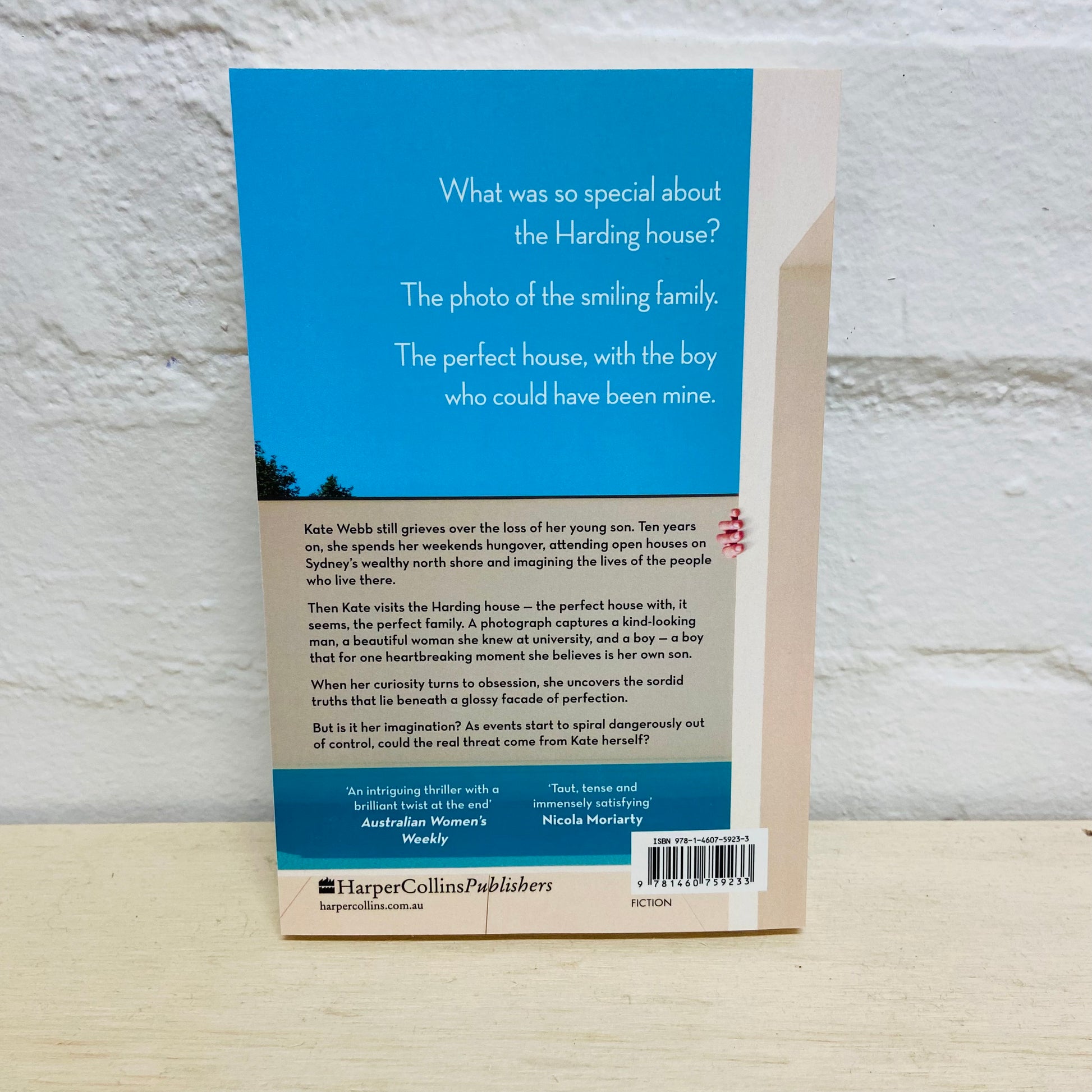 Other People's Houses by Kelli Hawkins