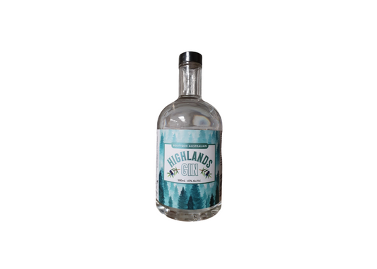 Highlands Gin 500ml by Glen Gowrie Distillery